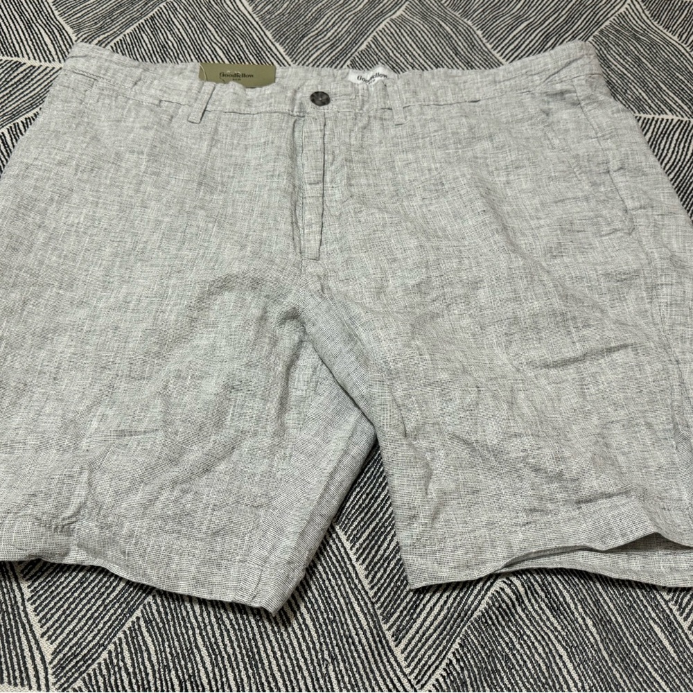 Goodfellow Men's Flat-Front Shorts